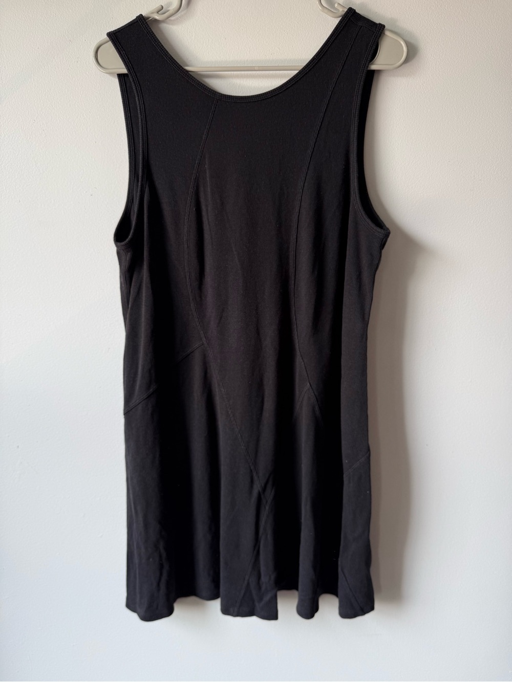 Lululemon Classic Black Sleeveless Ribbed Women's Mini Dress Sporty Comfy Size 8